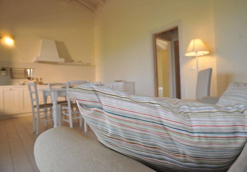 Agriturismo Colle Dei Pivi Ponti sul Mincio Exterior foto