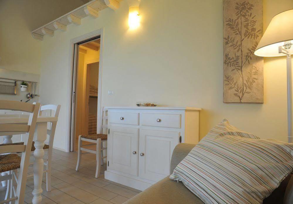 Agriturismo Colle Dei Pivi Ponti sul Mincio Exterior foto